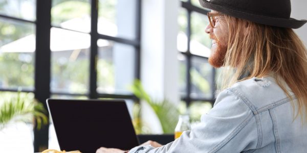 Portage salarial et salaire : tout comprendre pour maximiser sa rémunération
